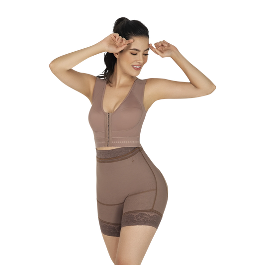 Vista frontal del short divina